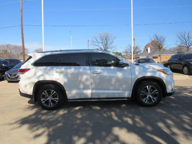 used 2016 Toyota Highlander car, priced at $16,990