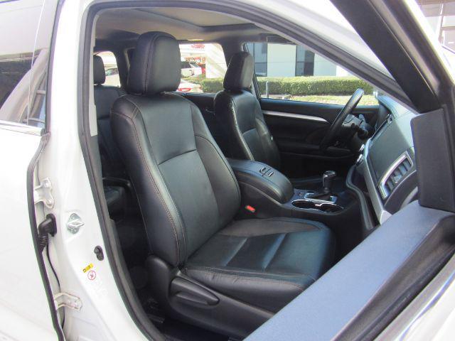 used 2016 Toyota Highlander car, priced at $16,990