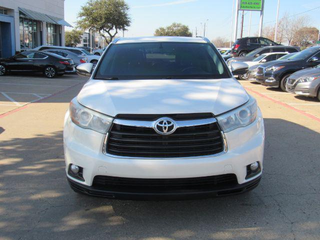 used 2016 Toyota Highlander car, priced at $16,990