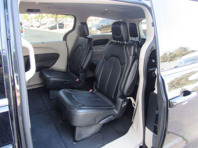 used 2024 Chrysler Pacifica car, priced at $28,888
