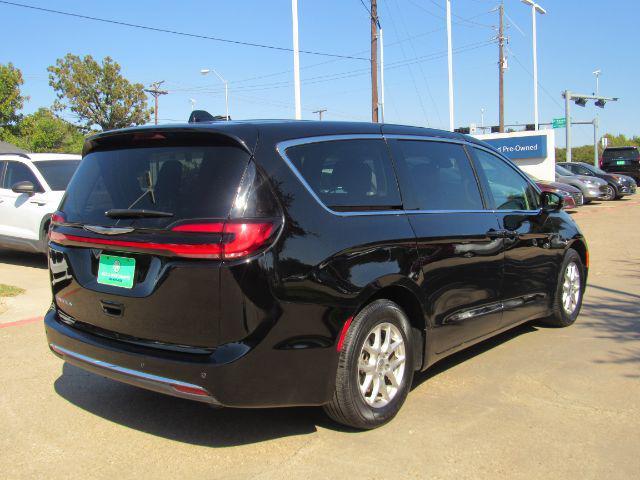used 2024 Chrysler Pacifica car, priced at $28,888