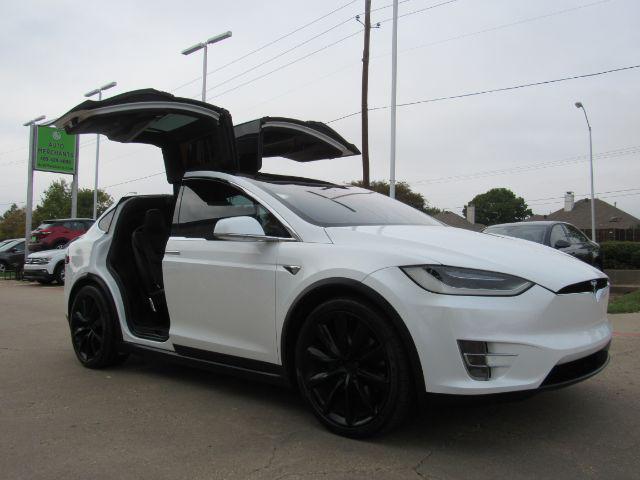 used 2017 Tesla Model X car, priced at $31,400