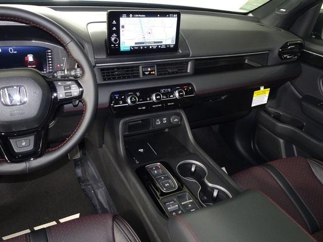 new 2025 Honda Pilot car, priced at $56,530