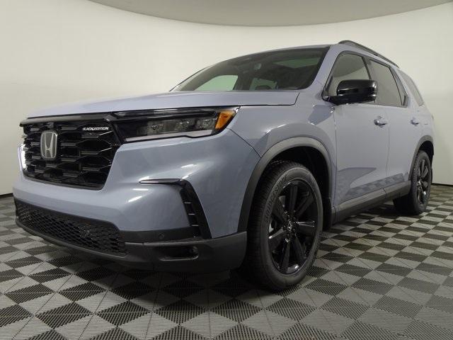 new 2025 Honda Pilot car, priced at $56,530