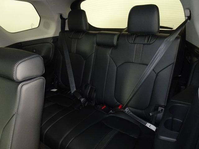 new 2025 Honda Pilot car, priced at $52,850