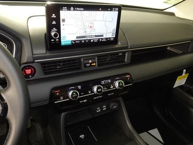 new 2025 Honda Pilot car, priced at $52,850