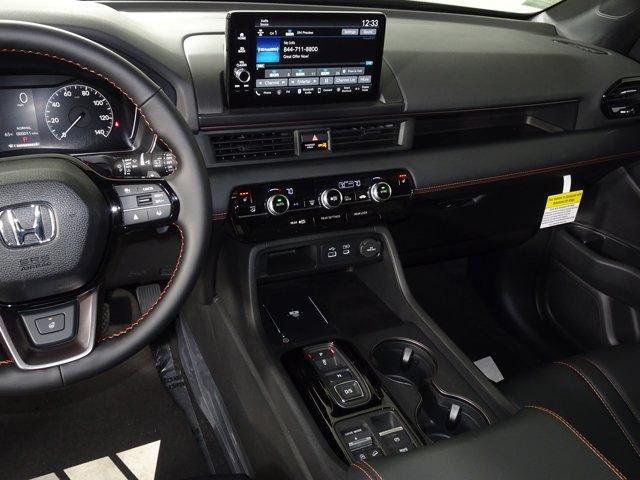 new 2025 Honda Pilot car, priced at $47,833