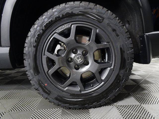 new 2025 Honda Pilot car, priced at $47,833