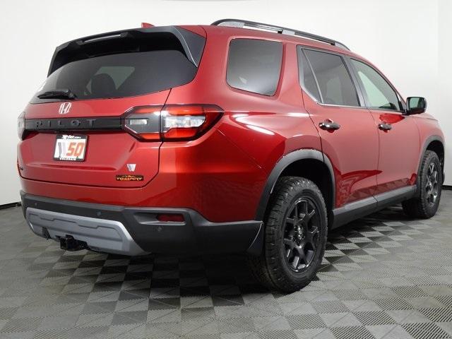 new 2025 Honda Pilot car, priced at $52,135