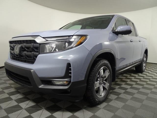 new 2025 Honda Ridgeline car, priced at $42,193
