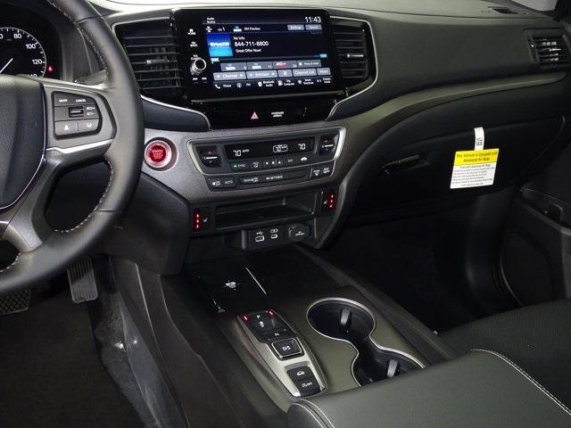 new 2025 Honda Ridgeline car, priced at $42,193