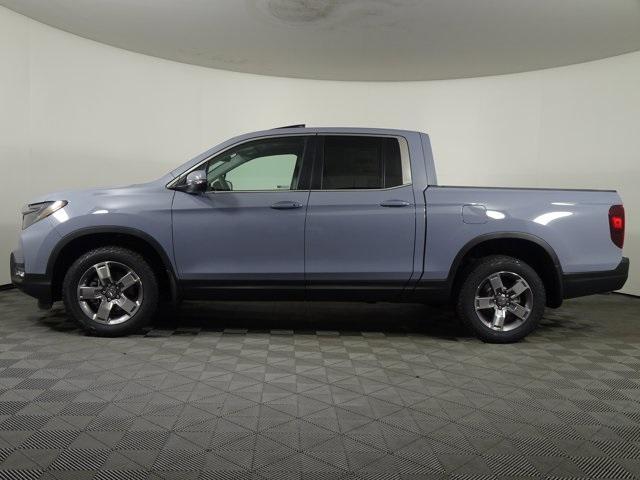 new 2025 Honda Ridgeline car, priced at $42,193