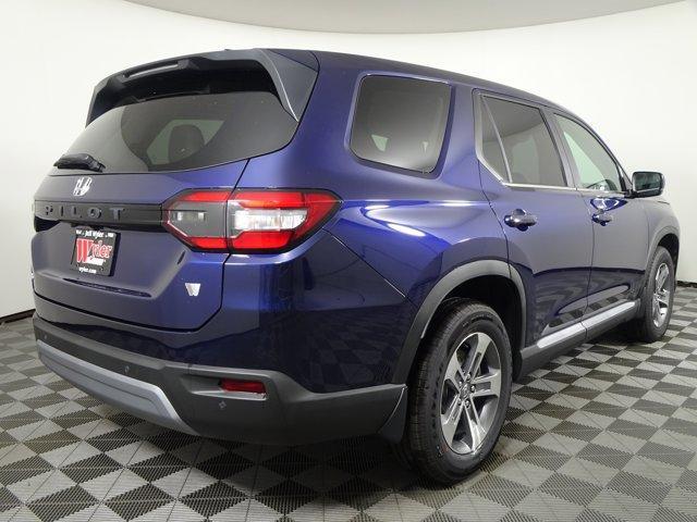 new 2025 Honda Pilot car, priced at $47,095