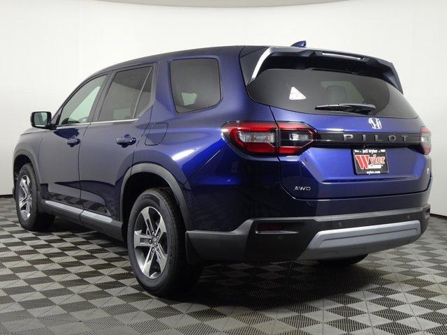 new 2025 Honda Pilot car, priced at $47,095