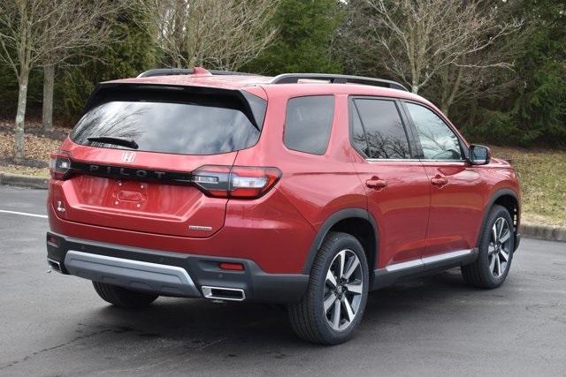 new 2025 Honda Pilot car, priced at $51,932