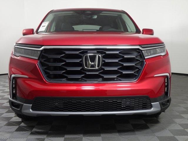 new 2025 Honda Pilot car, priced at $46,113