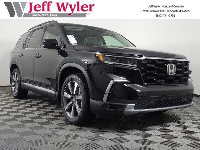 new 2025 Honda Pilot car, priced at $54,575