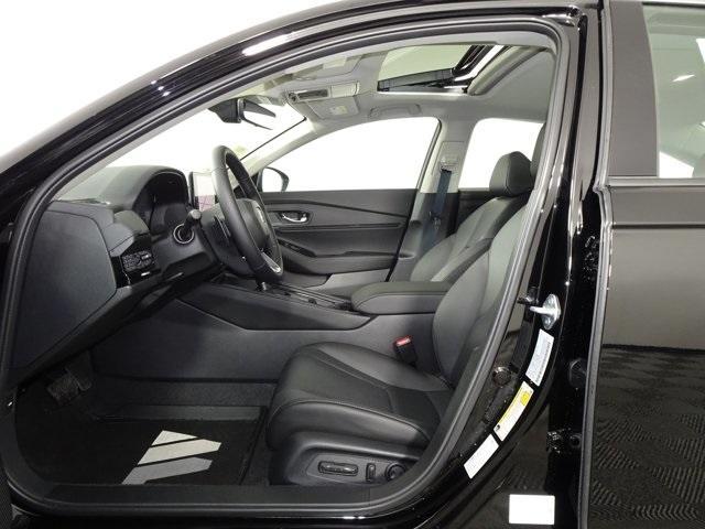 new 2025 Honda Accord Hybrid car, priced at $40,495