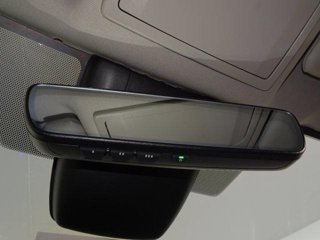 used 2021 Toyota Highlander car, priced at $27,777