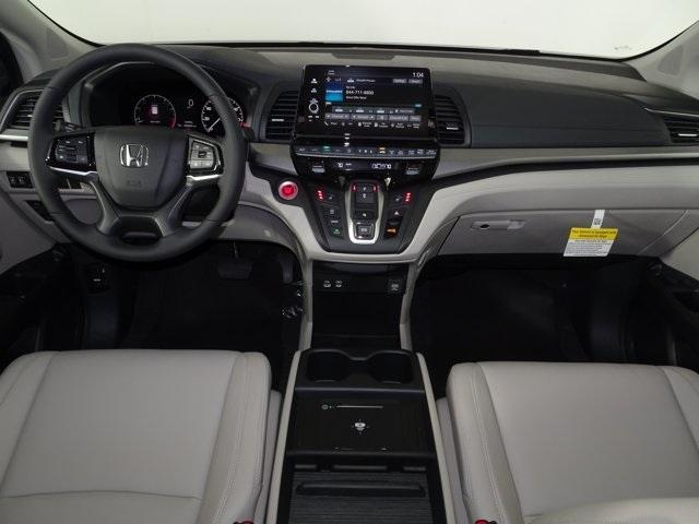 new 2026 Honda Odyssey car, priced at $44,290