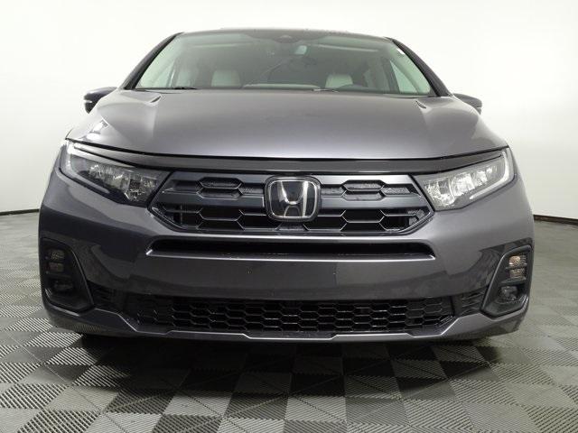 new 2026 Honda Odyssey car, priced at $44,290