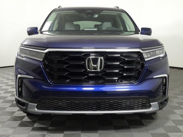 new 2025 Honda Pilot car, priced at $50,000