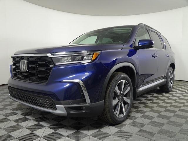 new 2025 Honda Pilot car, priced at $50,000