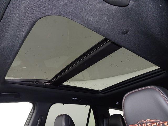 new 2025 Honda Pilot car, priced at $50,895