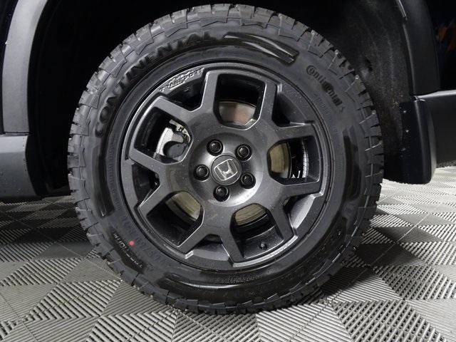 new 2025 Honda Pilot car, priced at $50,895