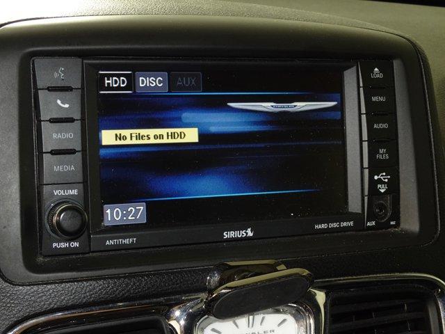 used 2015 Chrysler Town & Country car