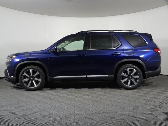 new 2025 Honda Pilot car, priced at $52,200