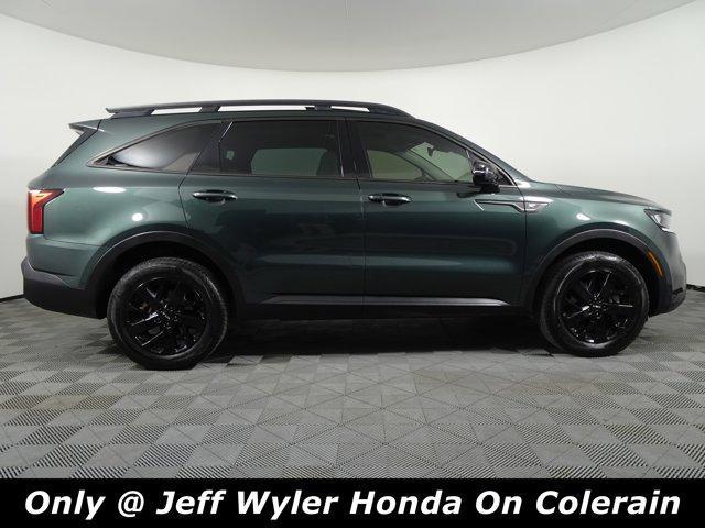 used 2023 Kia Sorento car, priced at $25,404