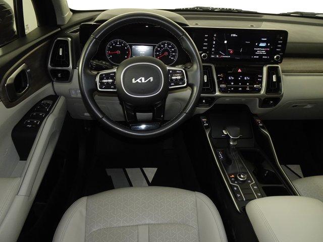 used 2023 Kia Sorento car, priced at $25,404
