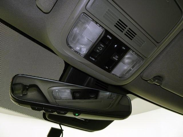 used 2022 Honda Pilot car, priced at $28,029