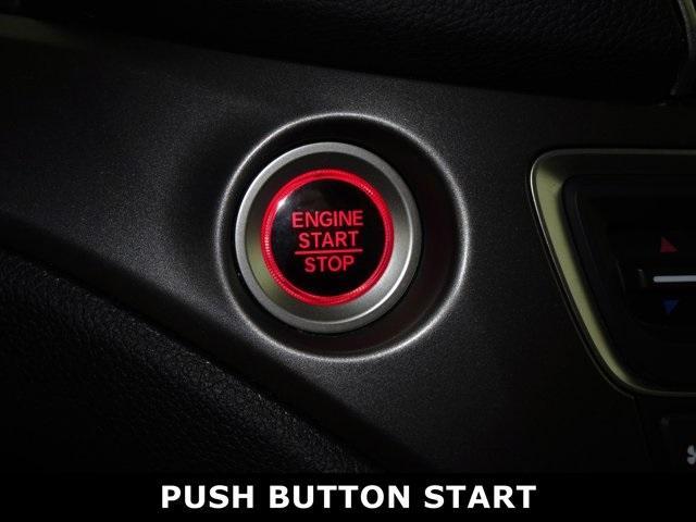 used 2022 Honda Pilot car, priced at $28,029