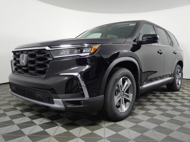 new 2025 Honda Pilot car, priced at $46,780