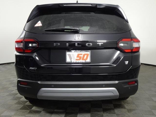 new 2025 Honda Pilot car, priced at $46,780