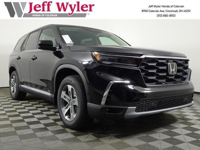 new 2025 Honda Pilot car, priced at $46,780