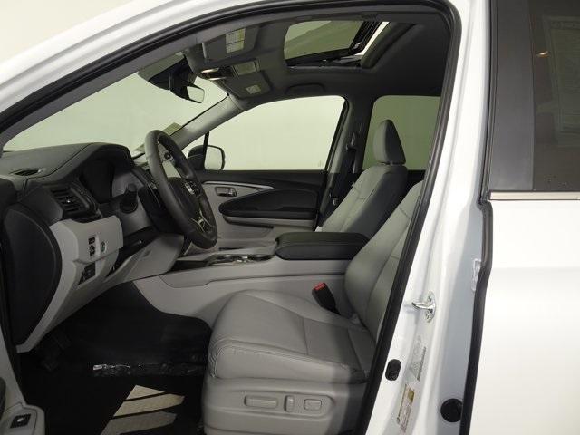 new 2025 Honda Ridgeline car, priced at $44,014