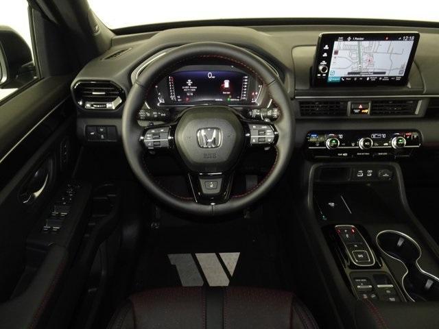 new 2025 Honda Pilot car, priced at $52,147