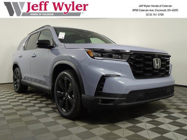 new 2025 Honda Pilot car, priced at $55,915