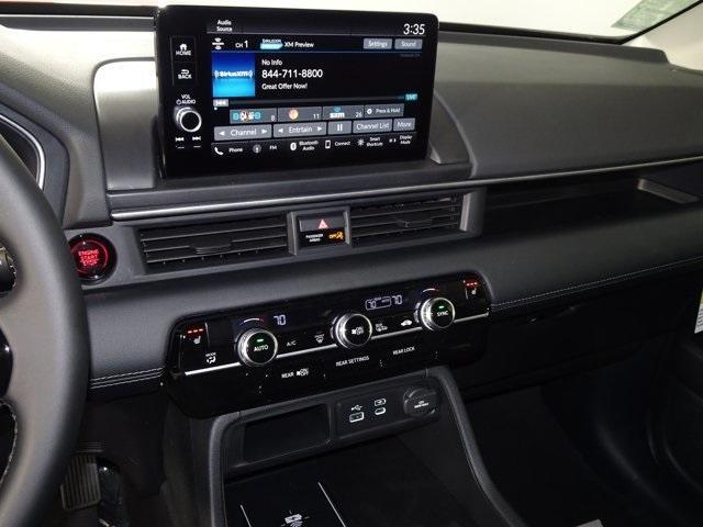 new 2025 Honda Pilot car, priced at $47,550