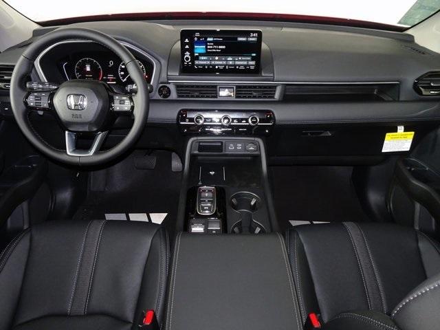 new 2025 Honda Pilot car, priced at $47,550