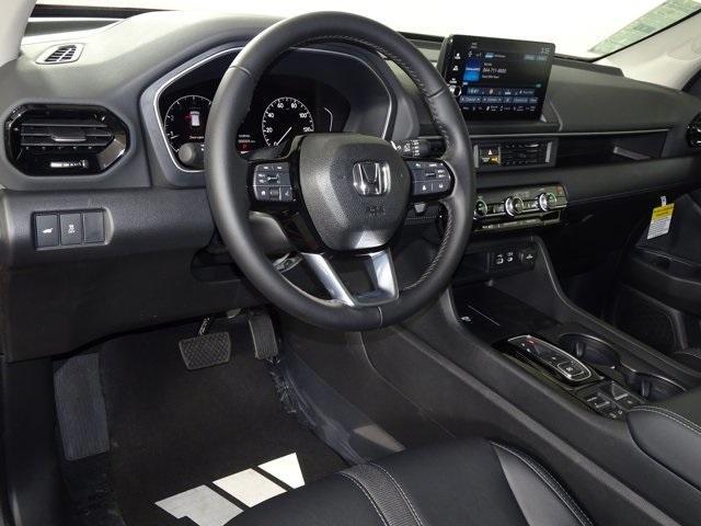 new 2025 Honda Pilot car, priced at $47,550