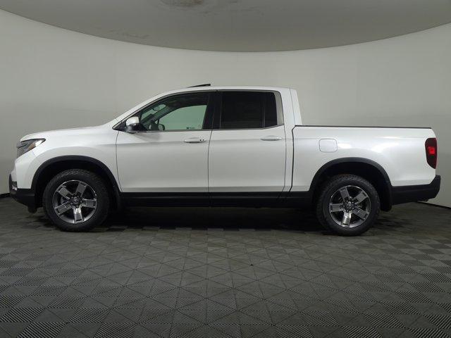 new 2025 Honda Ridgeline car, priced at $42,193