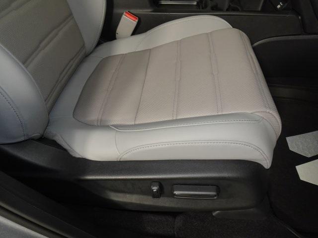 used 2022 Honda CR-V car, priced at $32,234