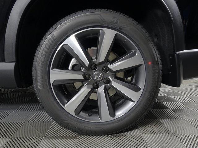 new 2025 Honda Pilot car, priced at $50,050