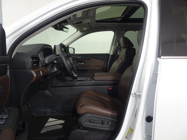 new 2025 Honda Pilot car, priced at $55,605