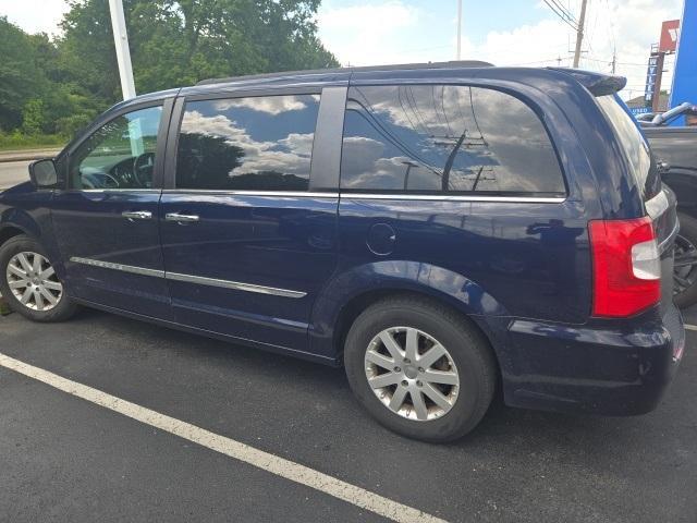 used 2016 Chrysler Town & Country car, priced at $8,950
