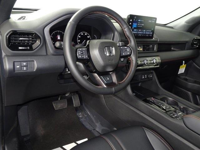 new 2025 Honda Pilot car, priced at $48,619